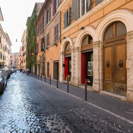 Monti Colosseum Apartment-3